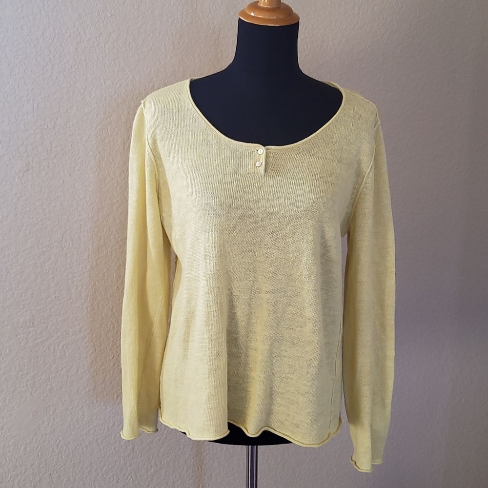 Eileen Fisher Pale Yellow Scoop Neck Lightweight Sweater